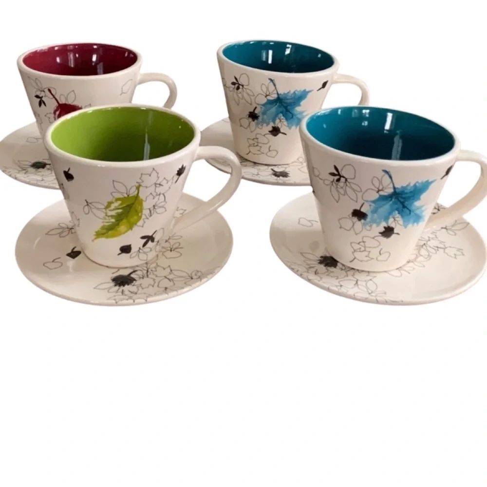 Starbucks Vintage Set of Four Cups & Saucers 2007 Retired Pattern Autumn Leaves